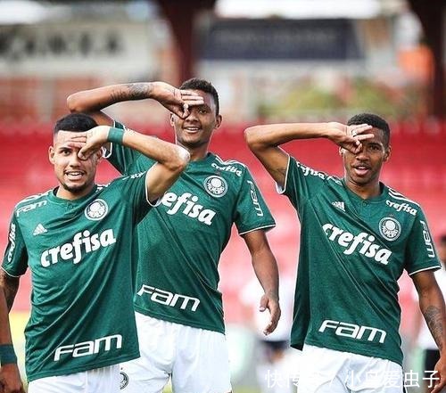 梁靖崑的成 梁靖崑的成