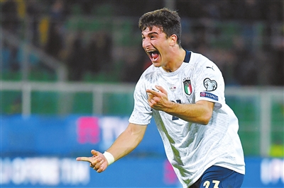 用实际行动 用实际行动