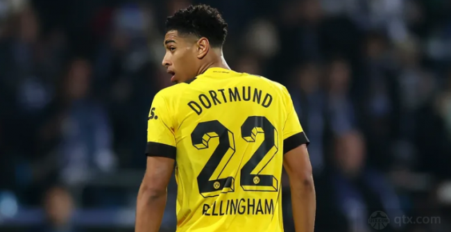 他被安排在 他被安排在