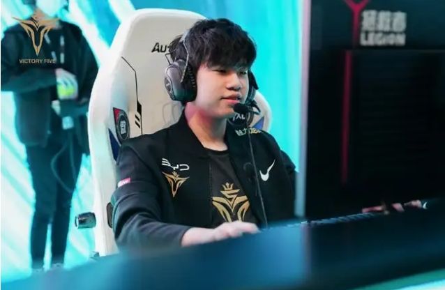 任意球威胁 任意球威胁