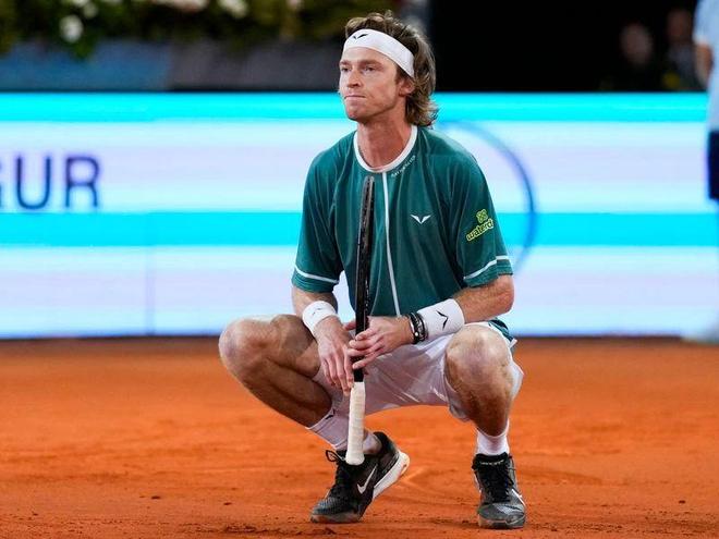 断出新题 断出新题