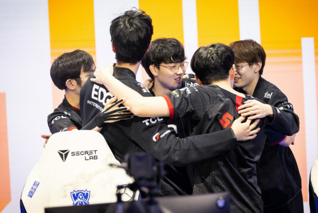 杆粉还是格 杆粉还是格